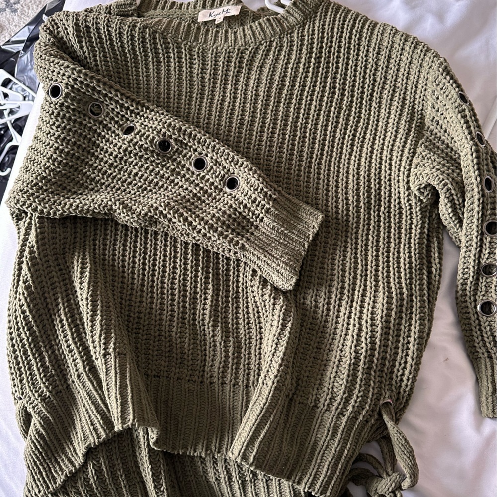Green sweater